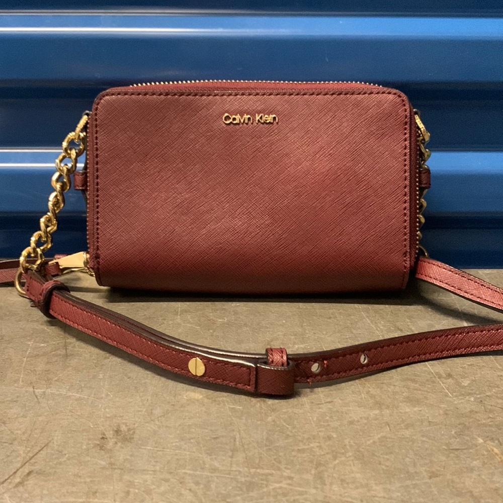 Calvin Klein Crossbody